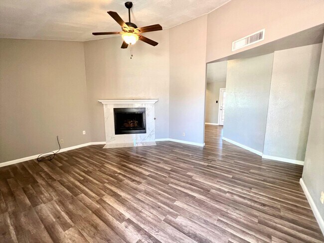 Building Photo - 10817 Onyxstone St