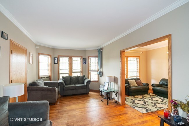 Foto del edificio - 403 S Harvey Ave