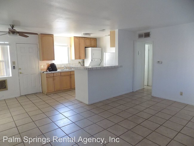 Foto del edificio - 2 br, 1 bath House - 4499 Calle De Carlos #2