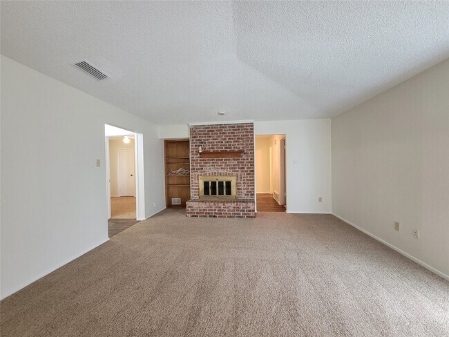 Foto del edificio - 1640 Stroud Ln