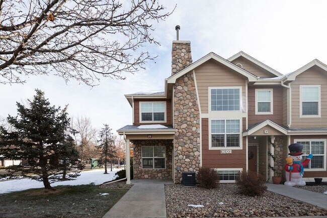 Foto del edificio - 1602 Robertson St