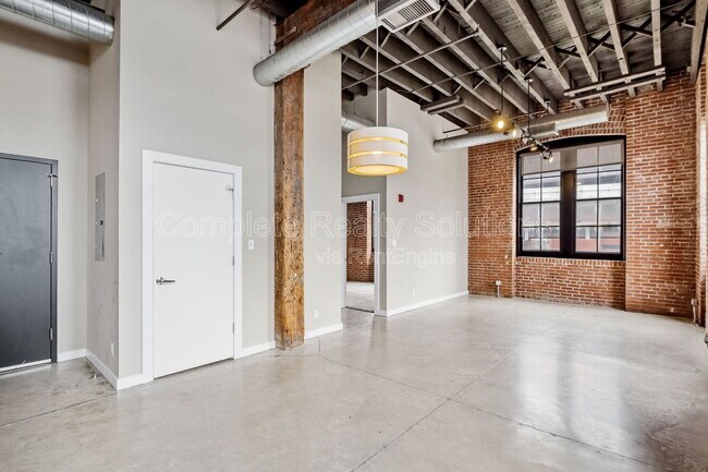 Foto del edificio - 614 S 7th St