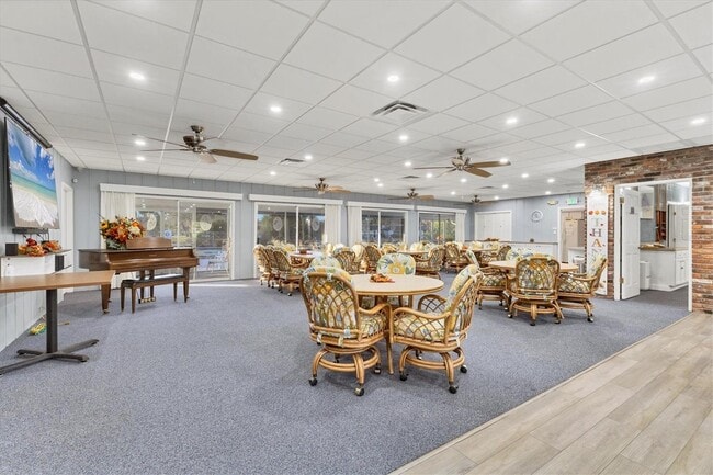 Building Photo - 3820 Blue Stone Way