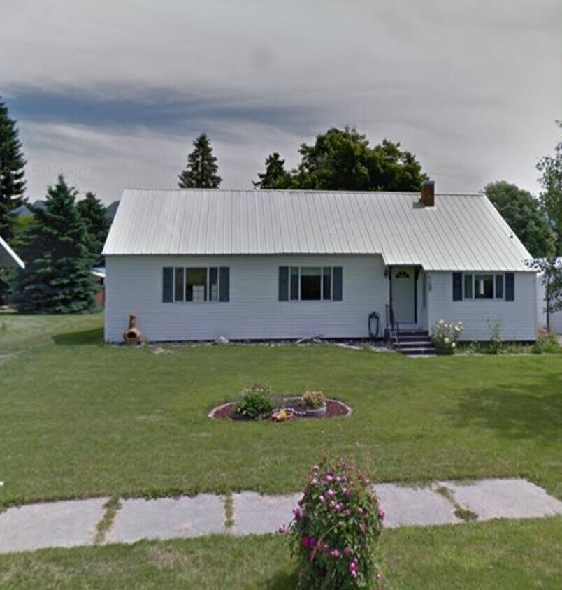 420 5th Ave SW, Ronan, MT 59864 House Rental in Ronan, MT