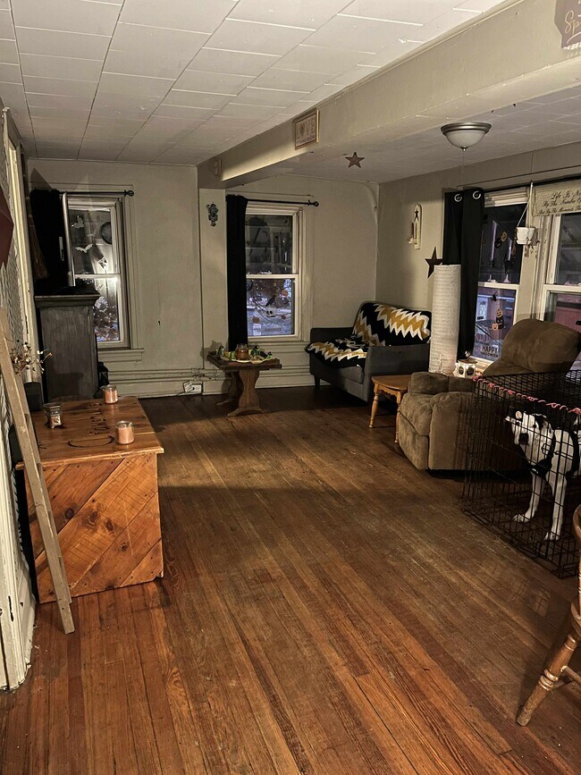 Foto del edificio - 305 7th St