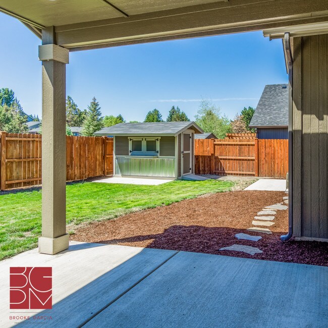 Building Photo - 21335 Northeast Eagle Crossing Avenue