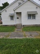 Building Photo - 120 S Seminary St