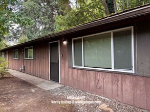 Building Photo - 2600 Onyx St