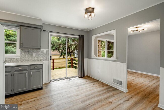 Foto del edificio - 1212 New Hampshire Ln