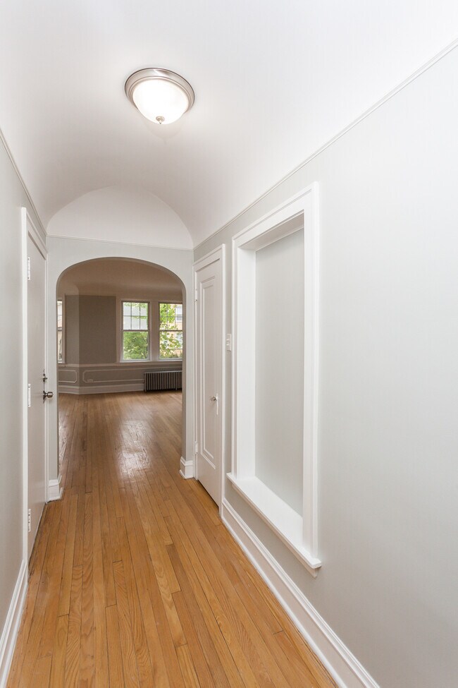 Foto del edificio - 6149 N Talman Ave