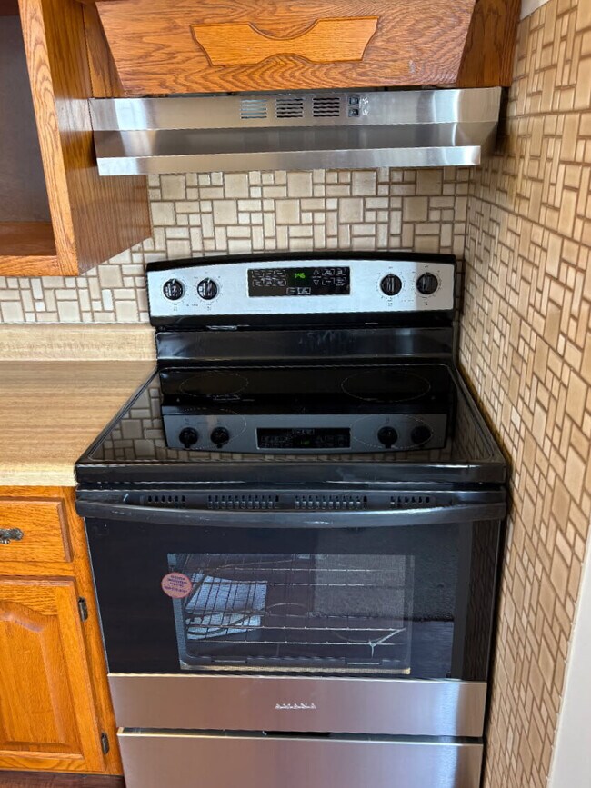 Foto del edificio - 1426 E 17th St