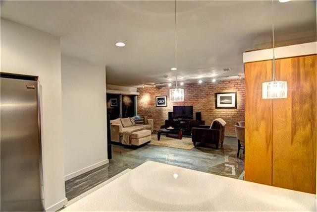 Foto del edificio - 1903 Vermont St