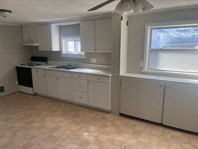 Foto del edificio - 1878 Spring Rd