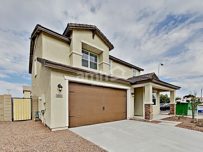 Building Photo - 5914 W Columbine Dr