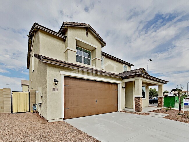 Foto del edificio - 5914 W Columbine Dr