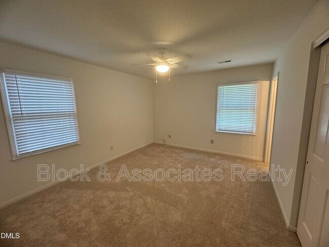 Foto del edificio - 3516 Peach Haven Ct