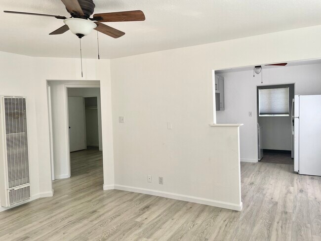 Building Photo - 1944 Placer Dr