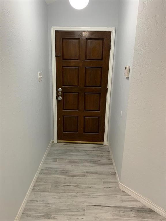 Foto del edificio - 2904 Hilltop Dr