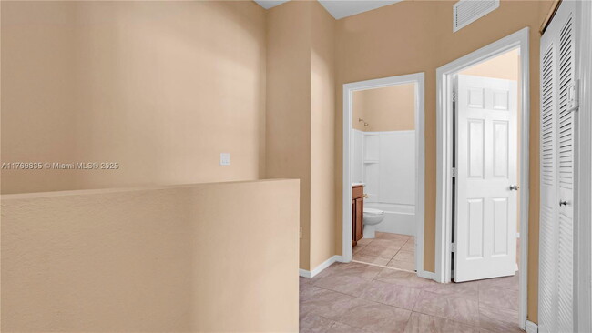 Foto del edificio - 8899 NW 107th Ct