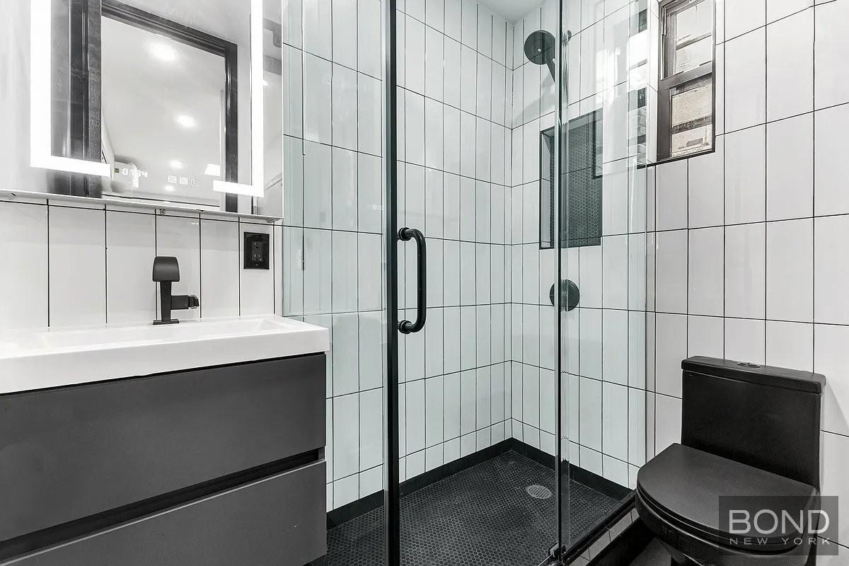 Building Photo - 438 W 52nd St