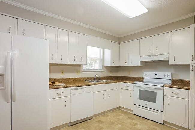 Foto del edificio - Lovely 3 Bedroom in Hephzibah, GA!