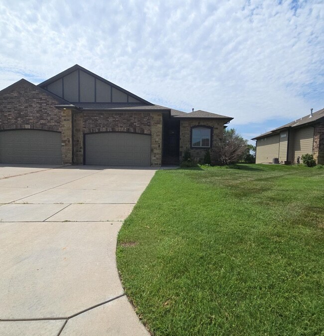 Building Photo - 7469-7473 E Summerside Pl