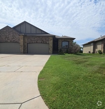 Building Photo - 7469-7473 E Summerside Pl