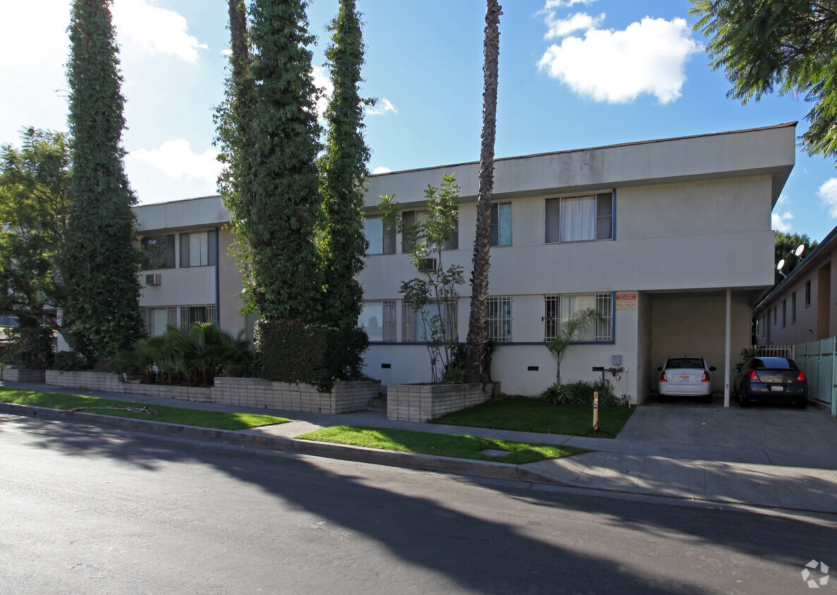 Foto del edificio - Cynthia Apartments