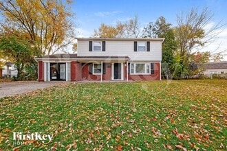 Building Photo - 10153 Lawnhaven Dr