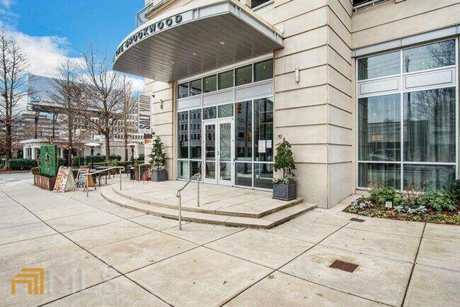Building Photo - 1820 Peachtree Rd NW