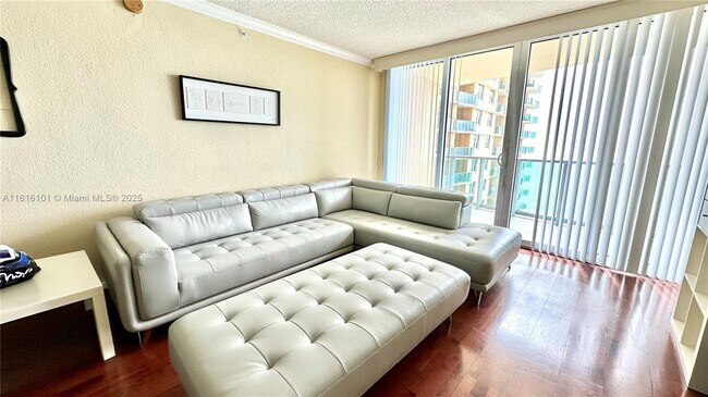Foto del edificio - 2501 S Ocean Dr
