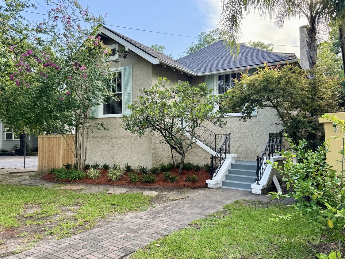 Primary Photo - 2506 State St