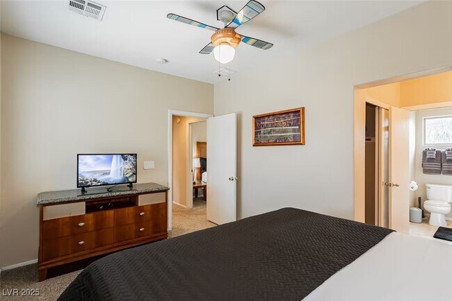 Foto del edificio - 6341 Kitamaya St