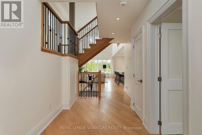 Building Photo - 130 Saturn Rd