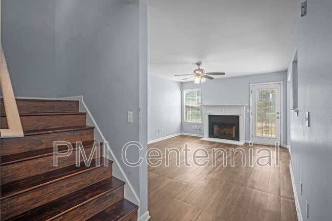 Building Photo - 7227 Teakwood Pl