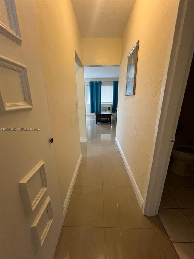 Foto del edificio - 600 Layne Blvd