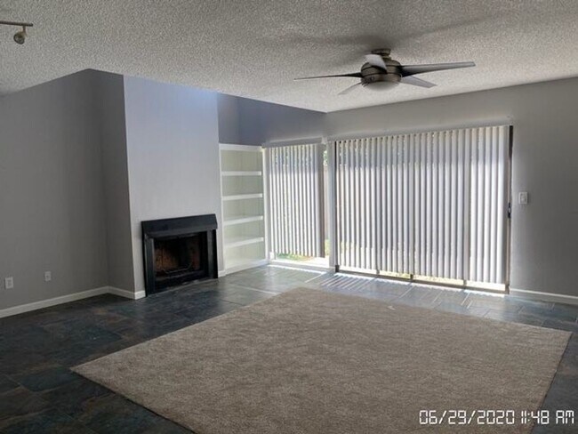 Building Photo - Gated Community Townhome Available