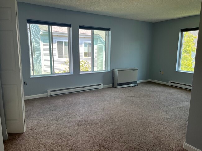 Building Photo - 18 Ocean St