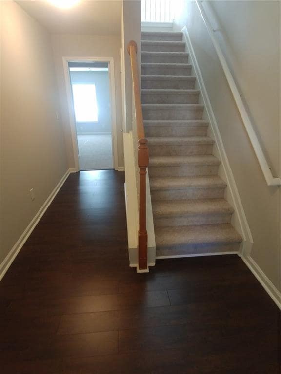 Foto del edificio - 2214 Landing Walk Dr