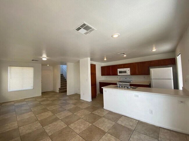 Foto del edificio - 6062 St Petersburg Dr