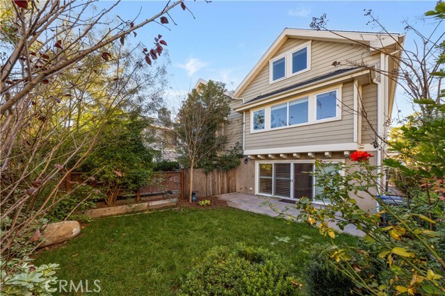 Foto del edificio - 78 N Sierra Bonita Ave