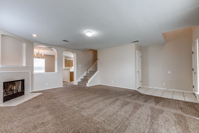 Foto del edificio - 4-BEDROOM IN SPRING VISTAS, NORTHSIDE I.S.D.