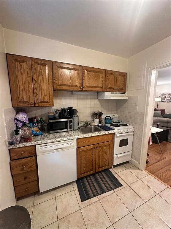 Foto del edificio - 5 Charlesbank Rd