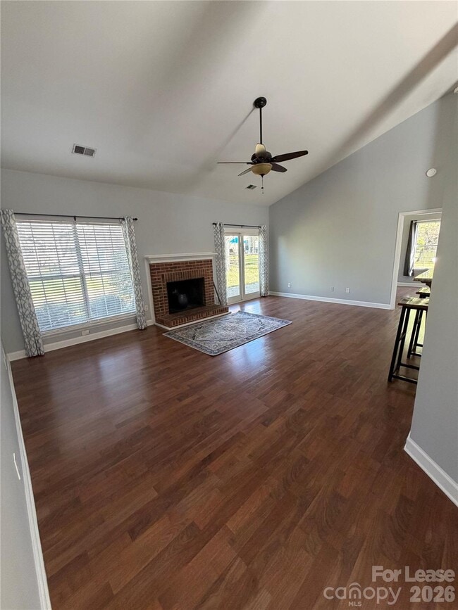 Building Photo - 8539 Albury Walk Ln