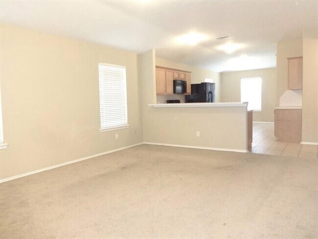 Building Photo - 6634 Stonecross Creek Ln