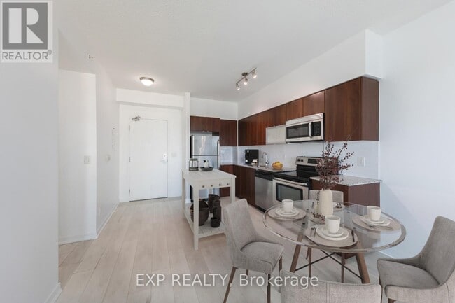 Photo du bâtiment - 150 E Liberty St