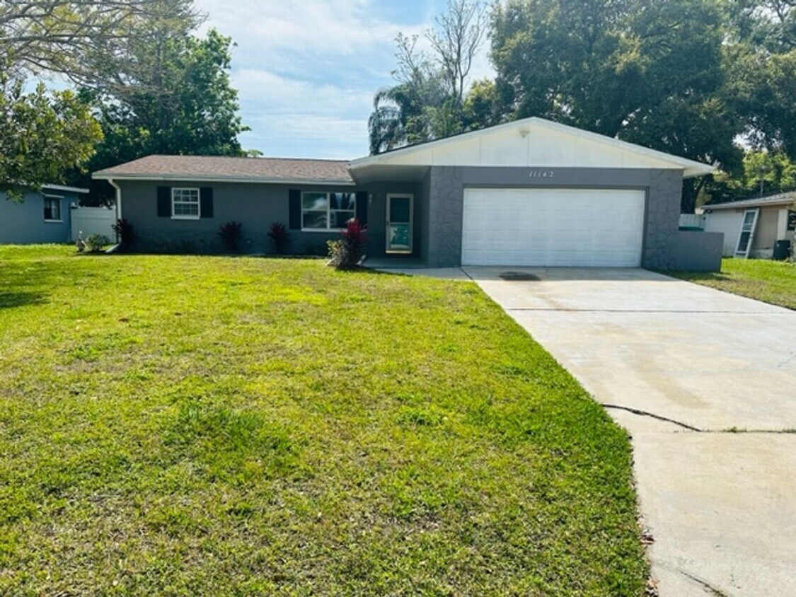 Foto principal - Renovated Seminole Single Family Home!!!
