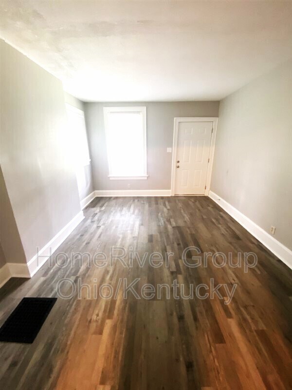 Building Photo - 4130 Talbert St