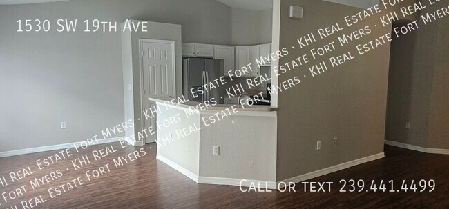 Foto del edificio - 1530 SW 19th Ave