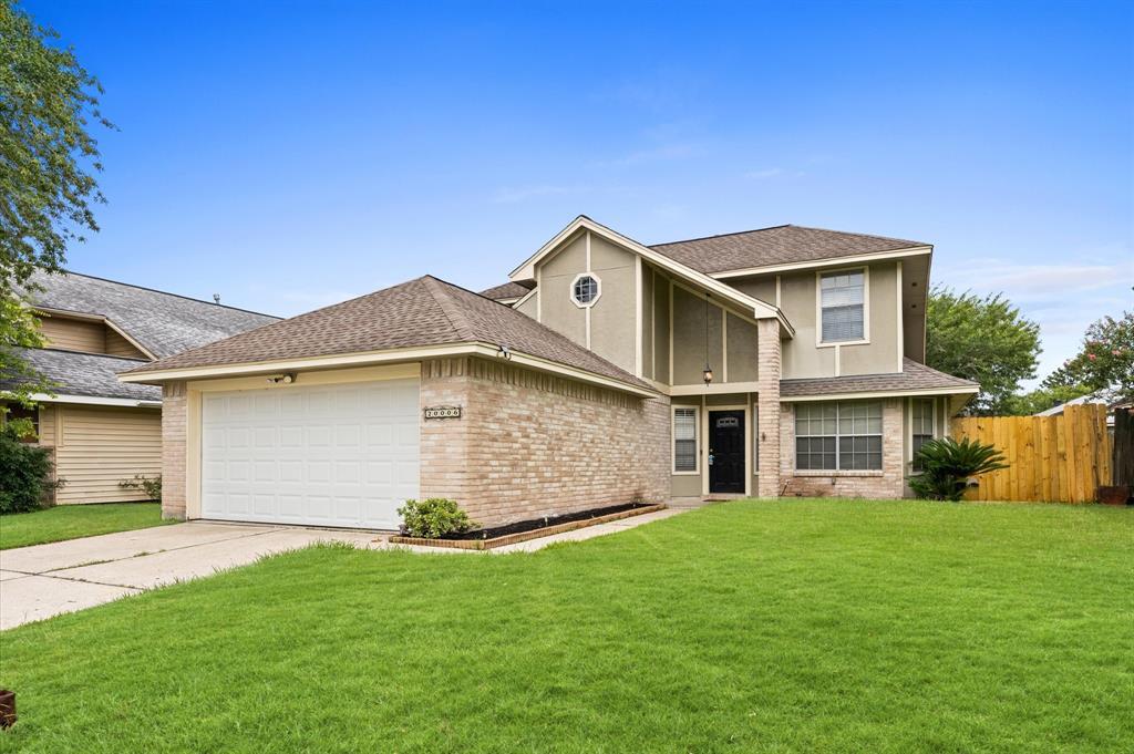Foto principal - 20006 River Brook Dr